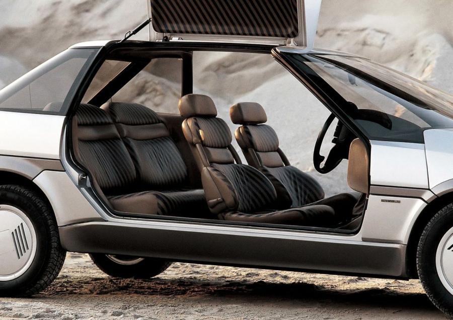  Renault Gabbiano Concept 1983 года  (фото 3 из 8)